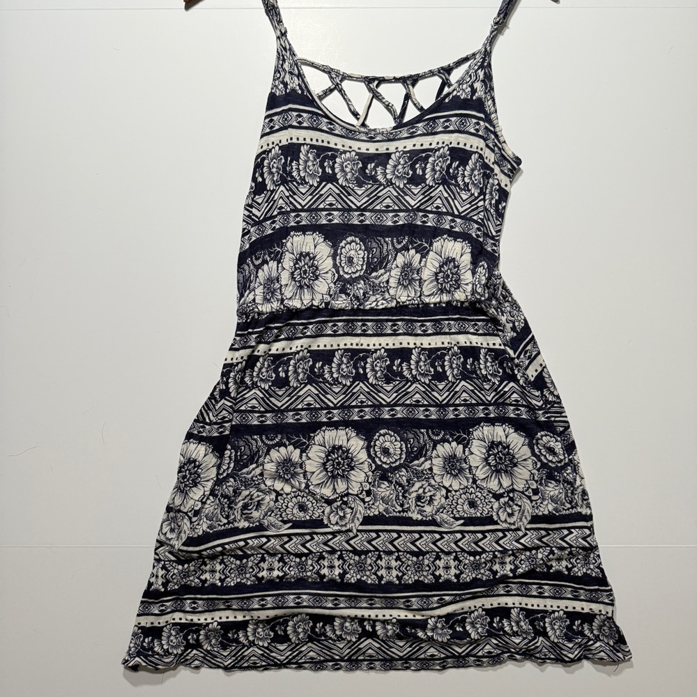 Forever 21 Women's Navy and White Floral/Striped Spaghetti Strap Dress, Size S